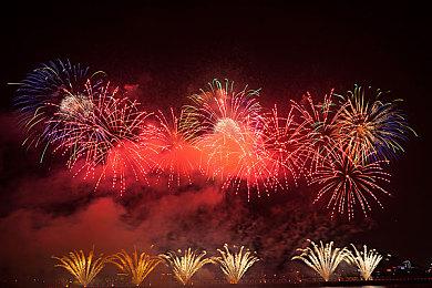 踏入《诡门》的恐怖世界，游戏现已登陆PC平台